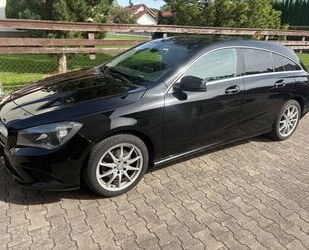 Mercedes-Benz CLA 220 Shooting Brake Gebrauchtwagen