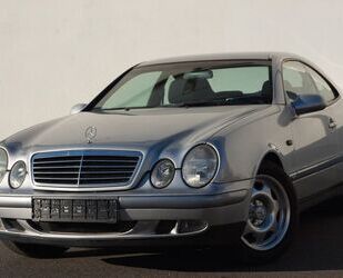 Mercedes-Benz Mercedes-Benz CLK 200 Sport Coupe*Klima*Alu*ZV*BC* Gebrauchtwagen