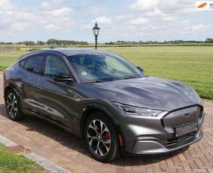 Ford Mustang Mach-E Gebrauchtwagen