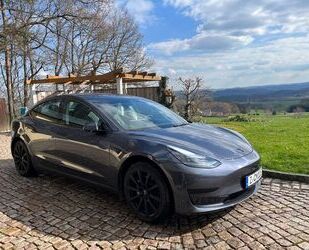 Tesla Model 3 Gebrauchtwagen