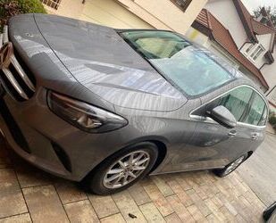 Mercedes-Benz B 180 Gebrauchtwagen