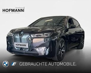 BMW BMW iX xDrive40 Sportpaket+AHK+Laser+Wärme.Komf.+2 Gebrauchtwagen