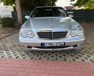 Mercedes-Benz 200 Gebrauchtwagen