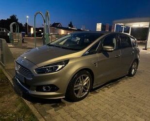 Ford S-Max Gebrauchtwagen