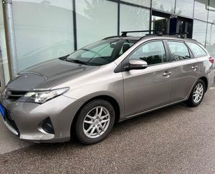 Toyota Auris Gebrauchtwagen