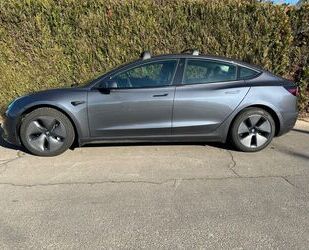 Tesla Model 3 Gebrauchtwagen
