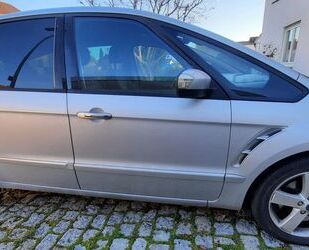 Ford S-Max Gebrauchtwagen