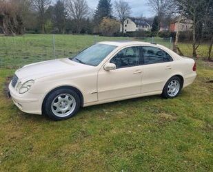 Mercedes-Benz E 200 Gebrauchtwagen