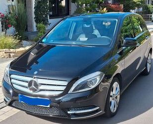 Mercedes-Benz B 180 Gebrauchtwagen