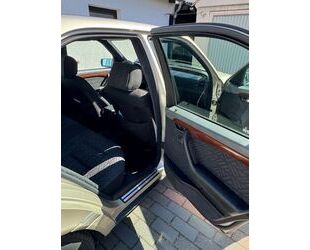 Mercedes-Benz 220 Gebrauchtwagen