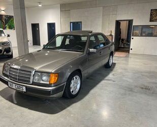 Mercedes-Benz 300 Gebrauchtwagen