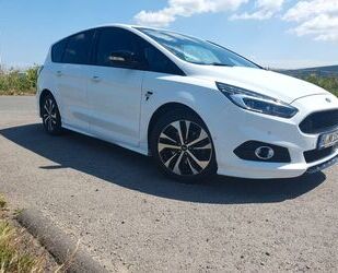 Ford S-Max Gebrauchtwagen