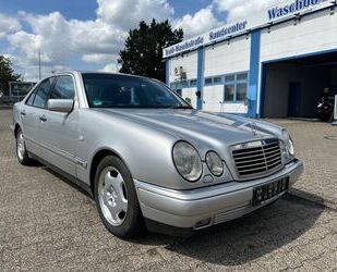 Mercedes-Benz E 230 Gebrauchtwagen