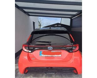 Renault Yaris 