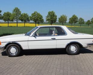 Mercedes-Benz 280 Gebrauchtwagen