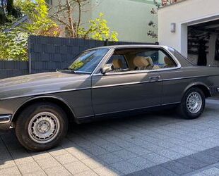Mercedes-Benz 230 Gebrauchtwagen