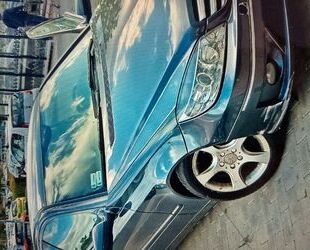 Mercedes-Benz 220 Gebrauchtwagen