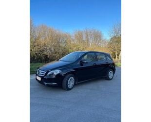 Mercedes-Benz B 180 Gebrauchtwagen