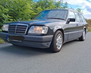 Mercedes-Benz 220 Gebrauchtwagen