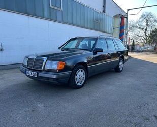 Mercedes-Benz 220 Gebrauchtwagen