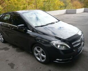 Mercedes-Benz B 180 Gebrauchtwagen