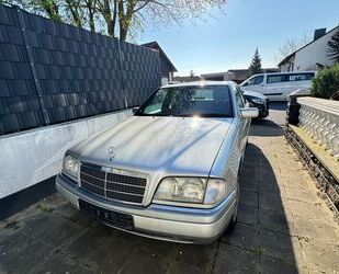 Mercedes-Benz C 180 Gebrauchtwagen