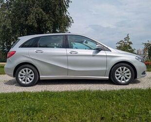 Mercedes-Benz B 180 Gebrauchtwagen
