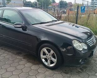 Mercedes-Benz 200 Gebrauchtwagen