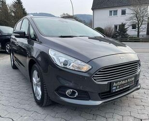 Ford S-Max Gebrauchtwagen