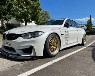 Mercedes-Benz M4 