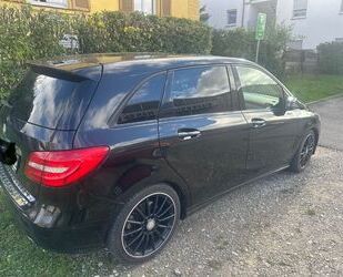 Mercedes-Benz B 220 Gebrauchtwagen