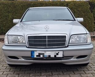 Mercedes-Benz C 180 Gebrauchtwagen