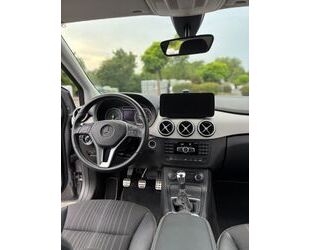 Mercedes-Benz B 180 Gebrauchtwagen