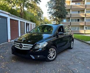 Mercedes-Benz B 180 Gebrauchtwagen