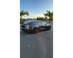 Tesla Model 3 Gebrauchtwagen