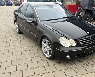 Mercedes-Benz 220 Gebrauchtwagen