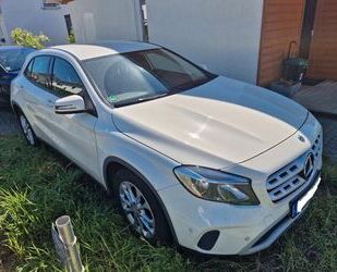 Mercedes-Benz GLA 180 Gebrauchtwagen