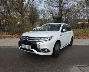 Mitsubishi Plug-in Hybrid Outlander Gebrauchtwagen