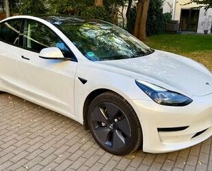 Tesla Model 3 Gebrauchtwagen