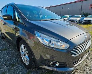 Ford S-Max Gebrauchtwagen