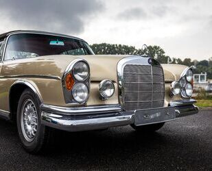 Mercedes-Benz 220 Gebrauchtwagen