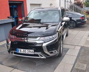 Mitsubishi Plug-in Hybrid Outlander Gebrauchtwagen