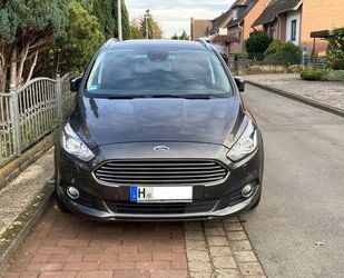 Ford S-Max Gebrauchtwagen