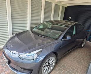 Tesla Model 3 Gebrauchtwagen
