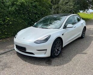 Tesla Model 3 Gebrauchtwagen