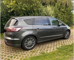 Ford S-Max Gebrauchtwagen