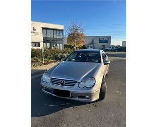 Mercedes-Benz C 180 Gebrauchtwagen
