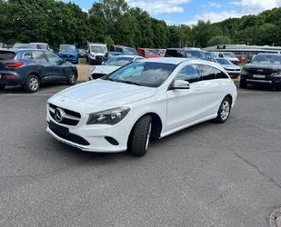 Mercedes-Benz CLA 200 Shooting Brake Gebrauchtwagen