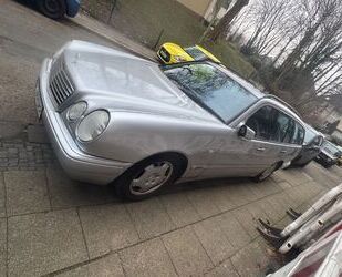 Mercedes-Benz E 320 Gebrauchtwagen