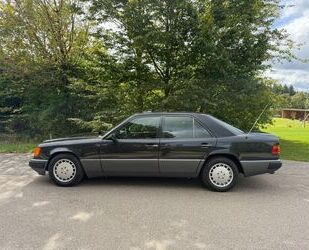 Mercedes-Benz 260 Gebrauchtwagen